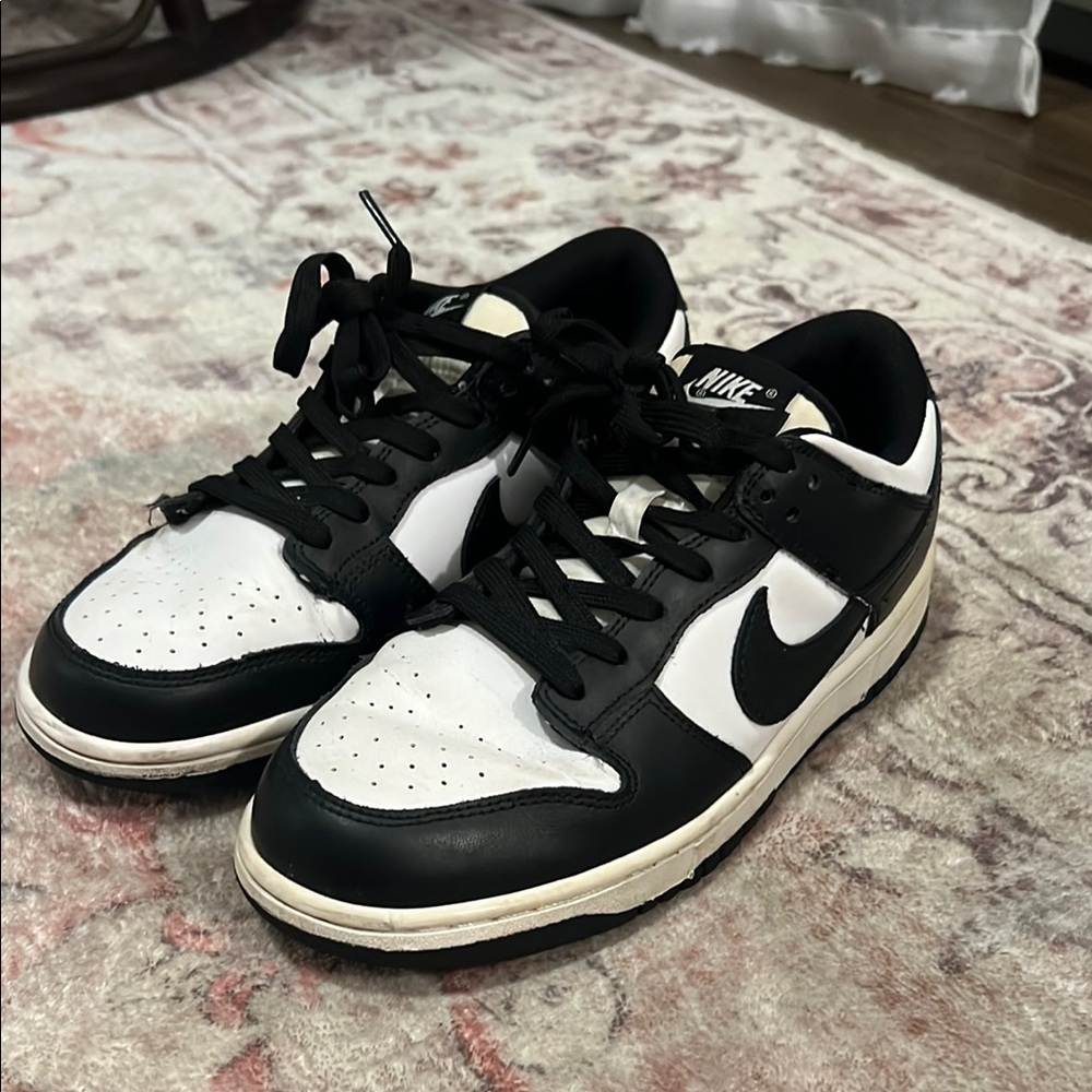 Nike Black and White Sneakers